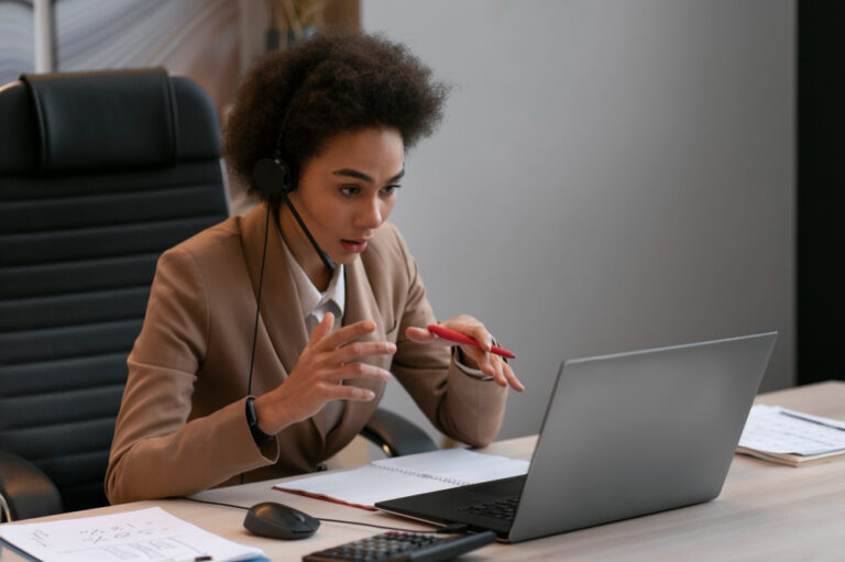 How to Choose a Profitable Niche as a Virtual Assistant: 10 Essential Steps