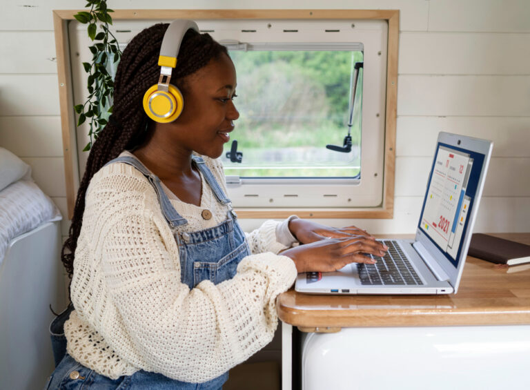 Microlearning: The Smart Way to Upskill in Minutes a DayMicrolearning: The Smart Way to Upskill in Minutes a DayMicrolearning: The Smart Way to Upskill in Minutes a Day